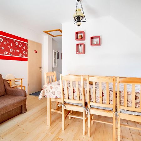 Rozmaring Vendégház Zengővárkony Exterior foto